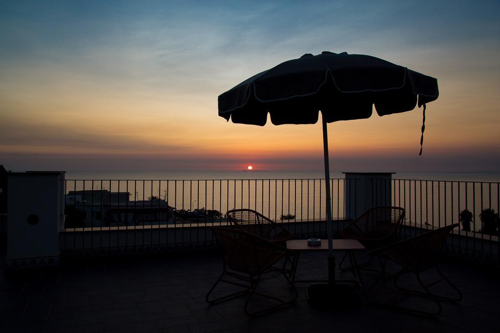 Il Soffio Di Tifeo - Resort Forio  Bagian luar foto